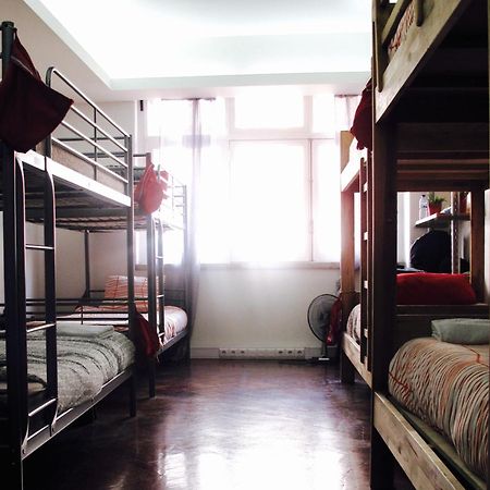 Turkish Style Hostel Lisbon Bilik gambar