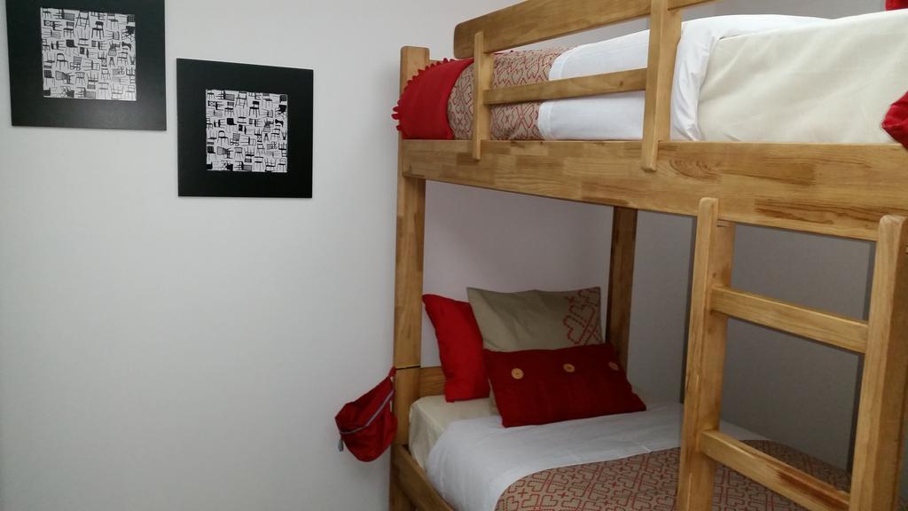 Turkish Style Hostel Lisbon Bilik gambar