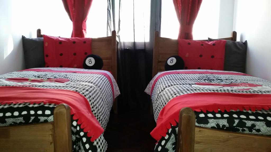 Turkish Style Hostel Lisbon Bilik gambar